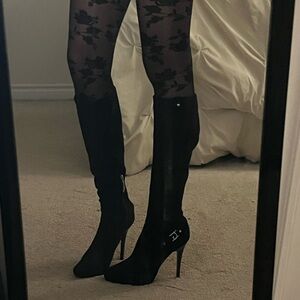Black Knee-High Stiletto Boots